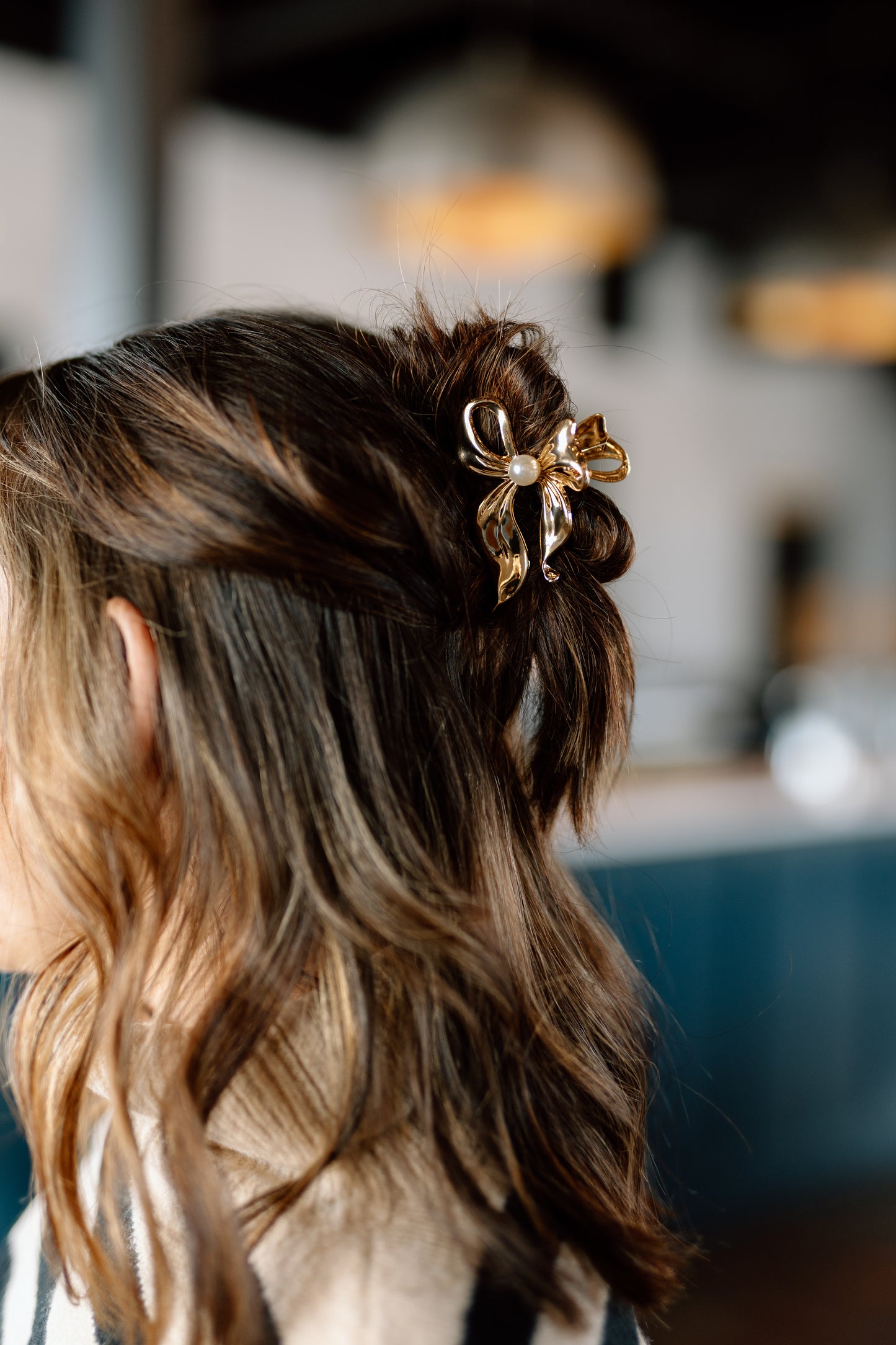 Nova Pearl Bow Clip