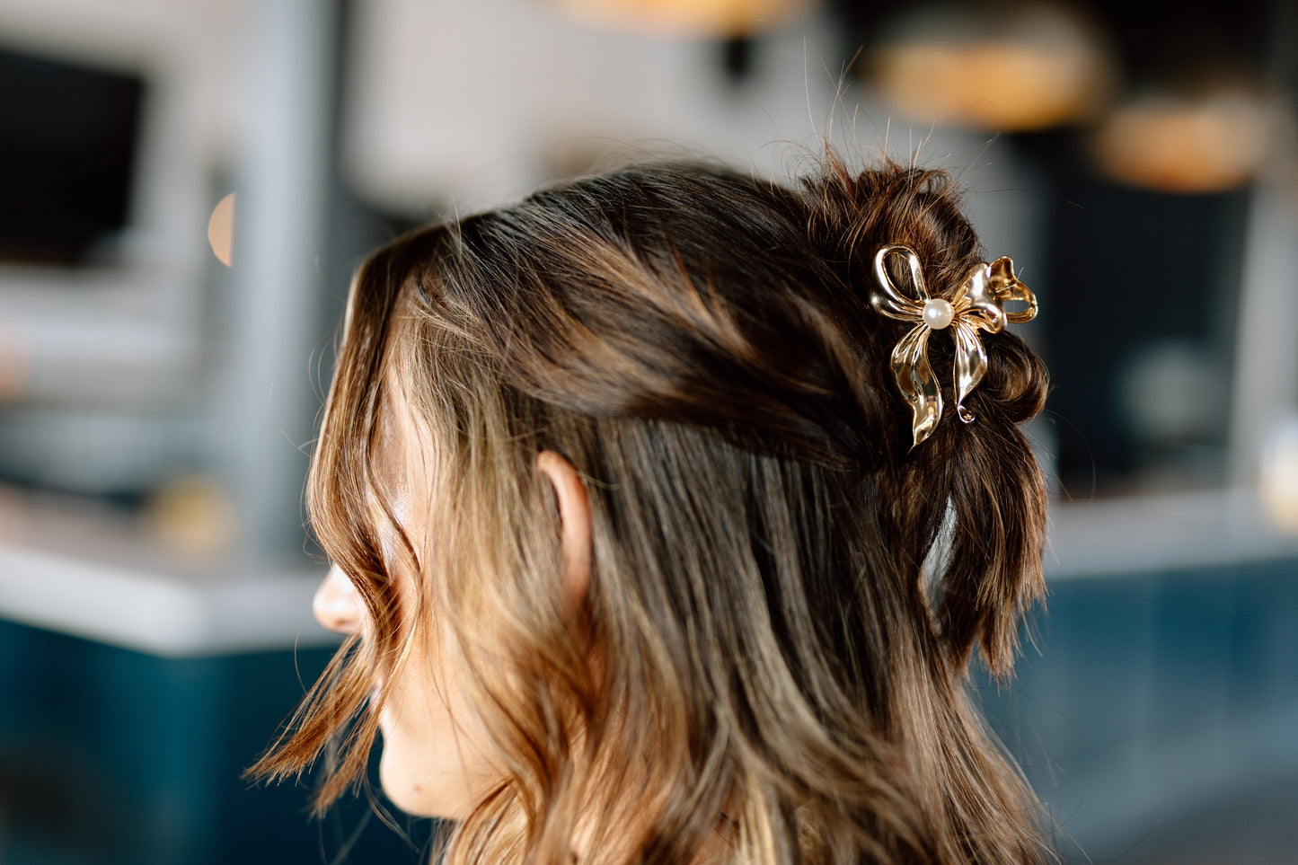 Nova Pearl Bow Clip