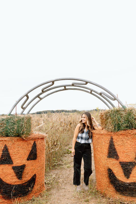 Wyatt Corduroy Barrel Jean