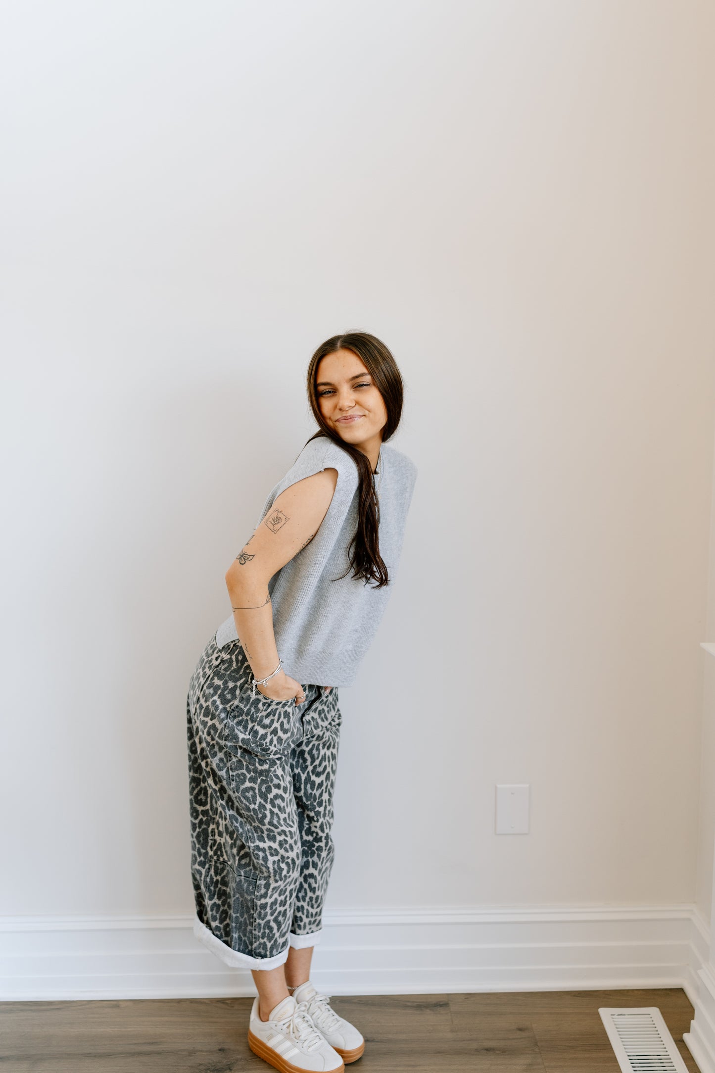 Lynn Ribbed Sleeveless Knit - Grey