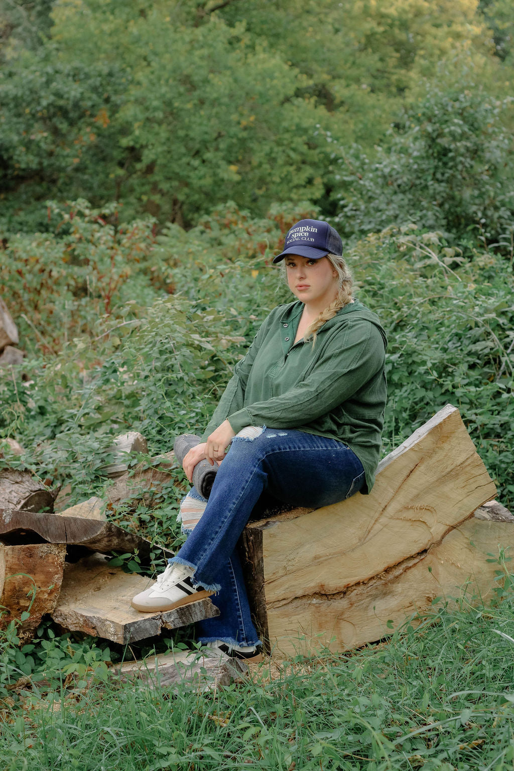 Pumpkin Spice Trucker Hat (navy)